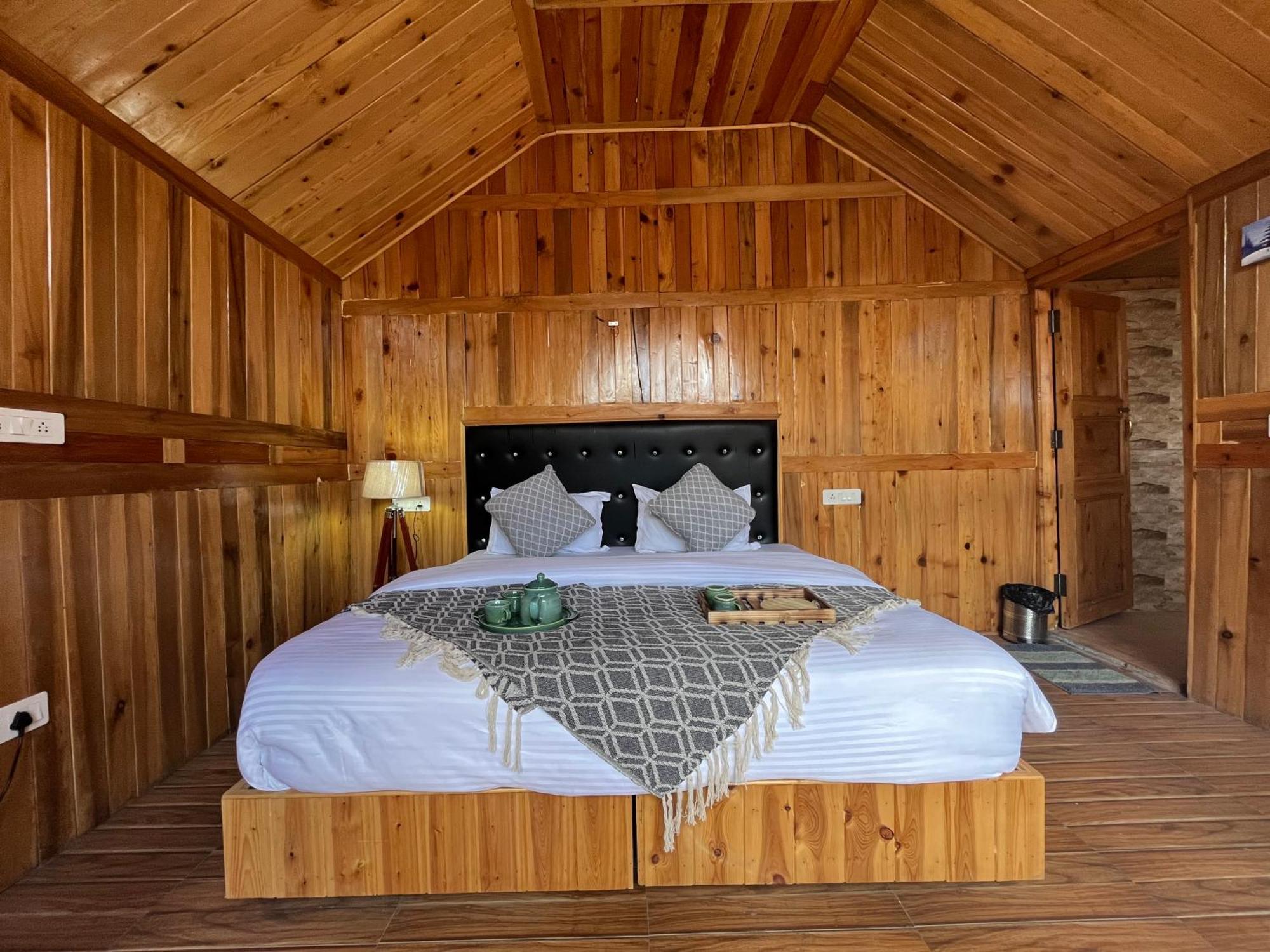 Odin Hostel Shoja Zewnętrze zdjęcie